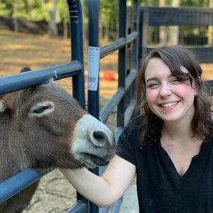 Meet your Posher, Anna